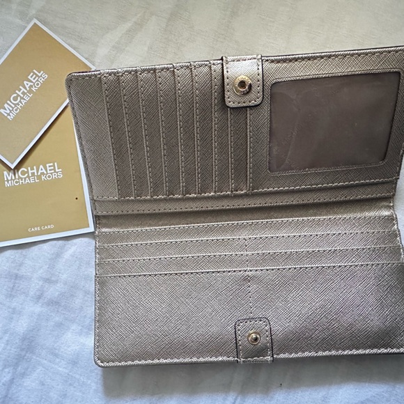 Bifold wallet - Picture 3 of 3